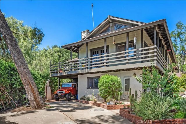 9201 Grundy Lane, Chatsworth, CA 91311