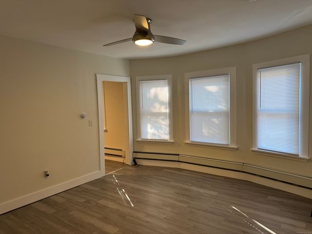 393 Newhall Street, New Haven, CT 06511