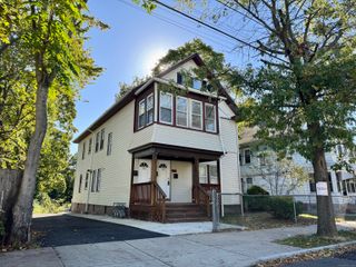 393 Newhall Street, New Haven, CT 06511