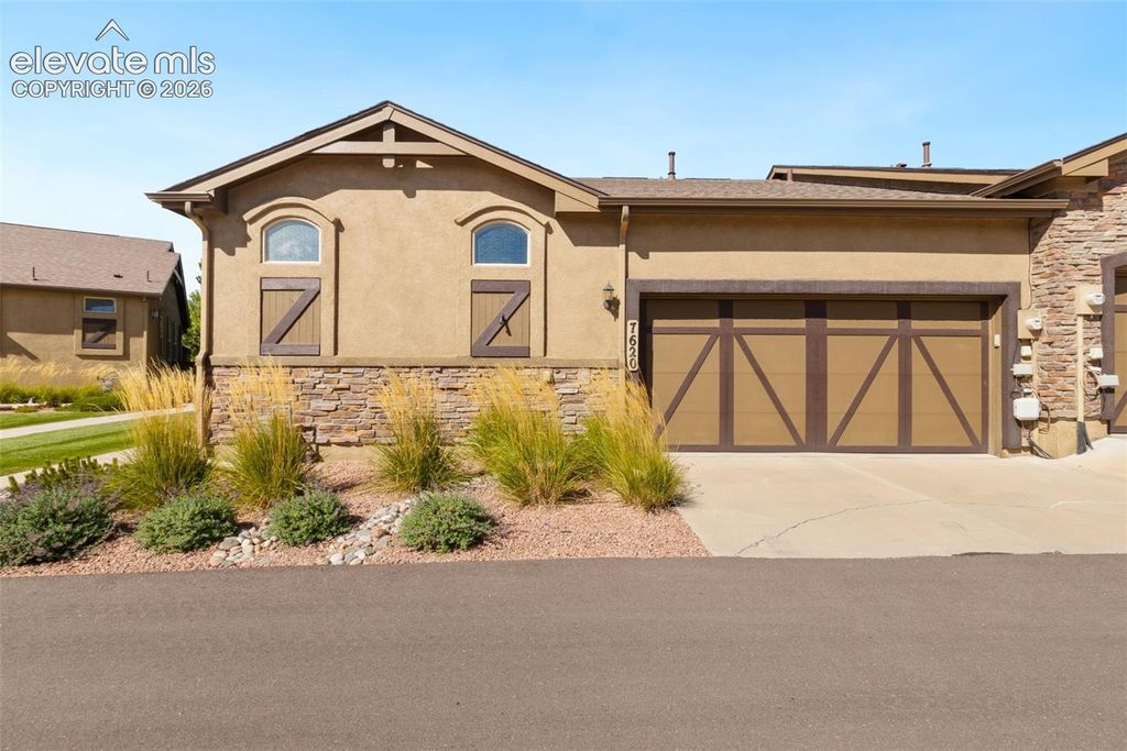 7620 Eagle Feather Point, Colorado Springs, CO 80923 — exterior