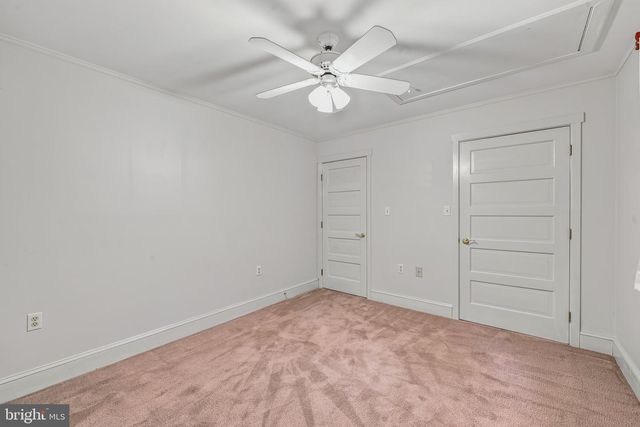 355 SANDSTONE LN, Berkeley Springs, WV 25411