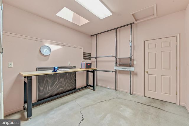 355 SANDSTONE LN, Berkeley Springs, WV 25411