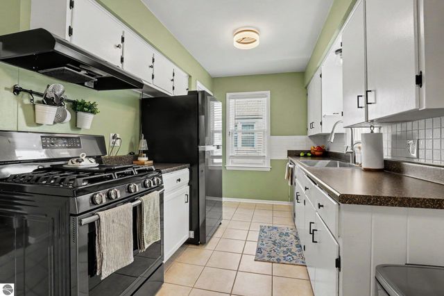 1354 Herrick #NE, Grand Rapids, MI 49505