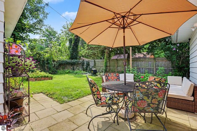 1354 Herrick #NE, Grand Rapids, MI 49505