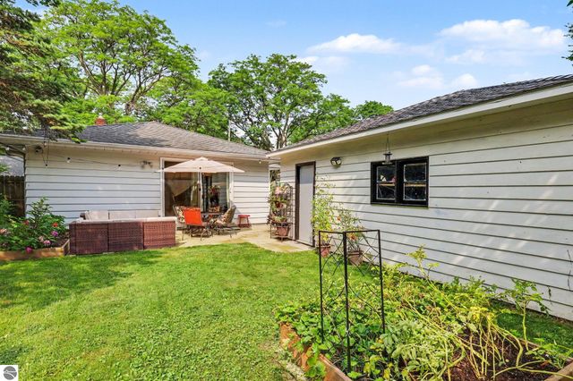 1354 Herrick #NE, Grand Rapids, MI 49505