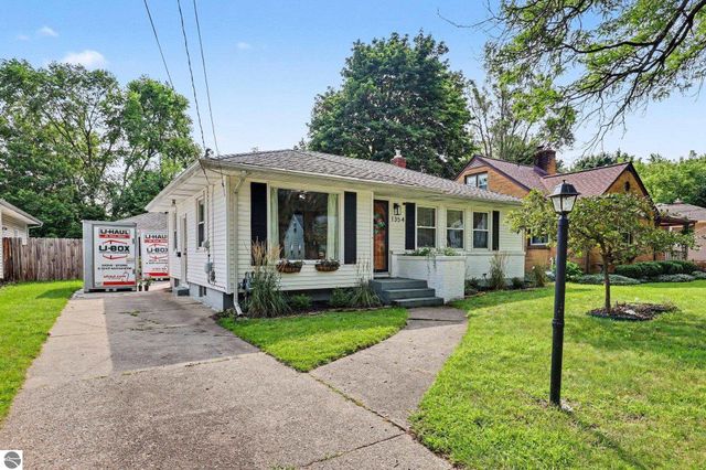 1354 Herrick #NE, Grand Rapids, MI 49505