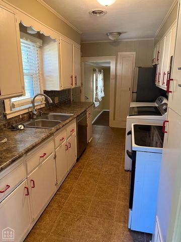 1308 turner Street, Jonesboro, AR 72401