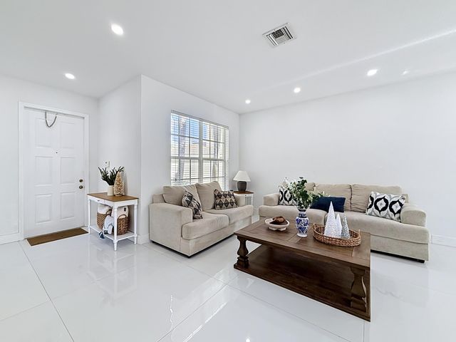 16101 SW 27th Street, Miramar, FL 33027