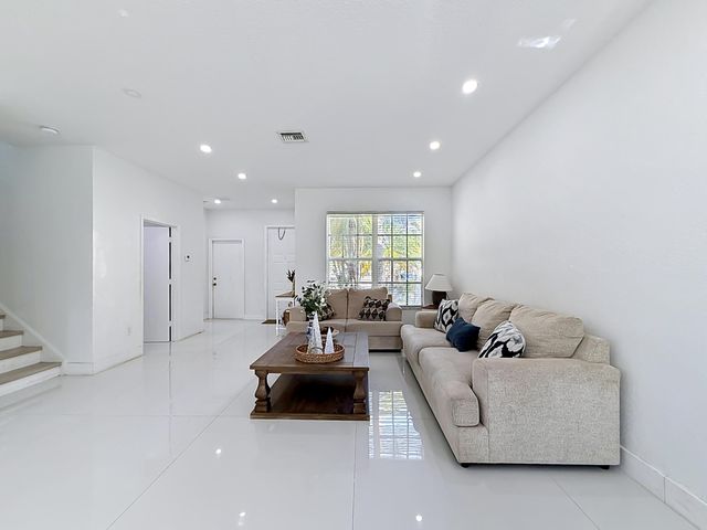 16101 SW 27th Street, Miramar, FL 33027