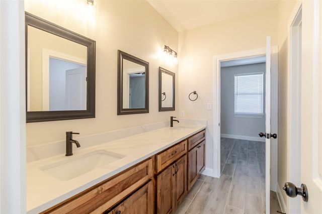 303 Bobs TRL D, Bastrop, TX 78602