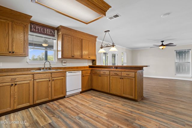 5026 Kilimanjaro Street, Bay Saint Louis, MS 39520