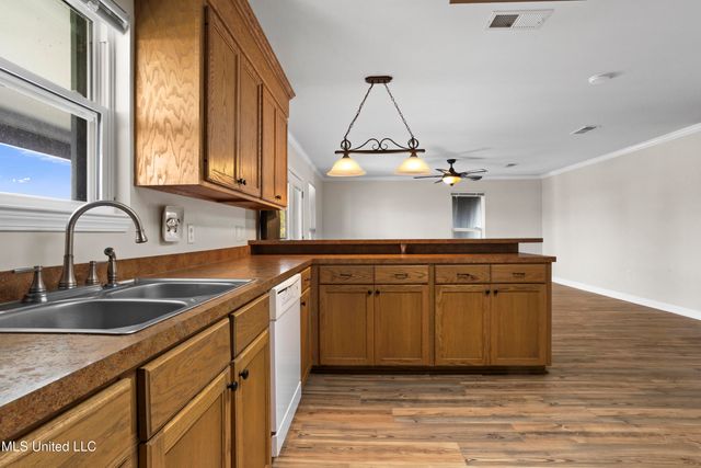5026 Kilimanjaro Street, Bay Saint Louis, MS 39520