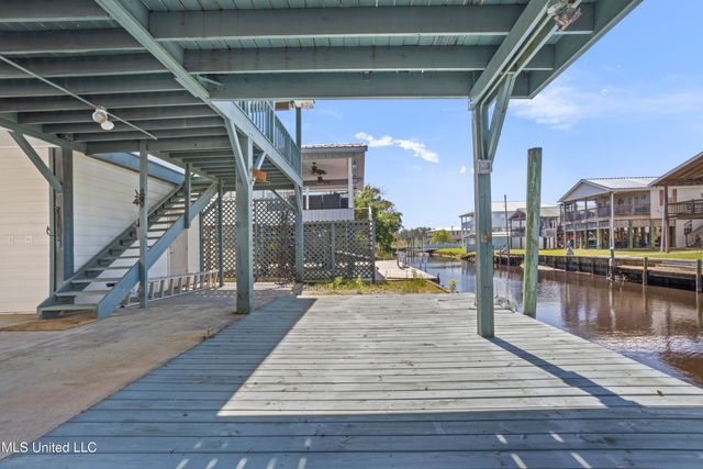 5026 Kilimanjaro Street, Bay Saint Louis, MS 39520