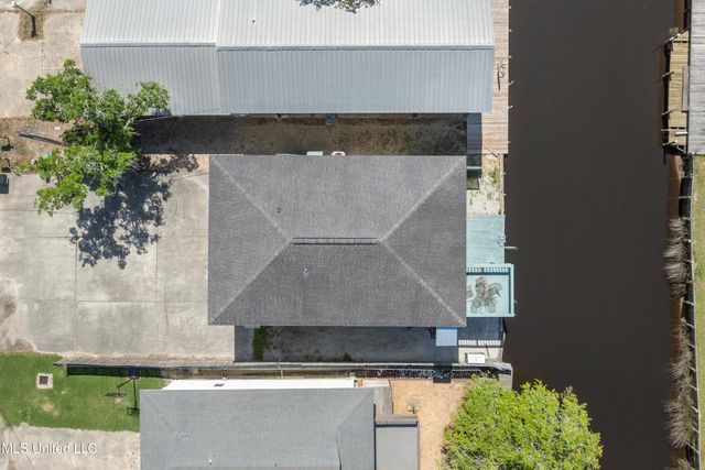 5026 Kilimanjaro Street, Bay Saint Louis, MS 39520