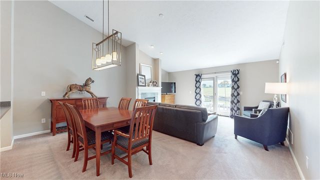 5653 Lisa Oval, Medina, OH 44256