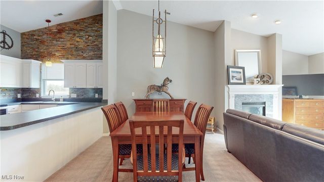 5653 Lisa Oval, Medina, OH 44256