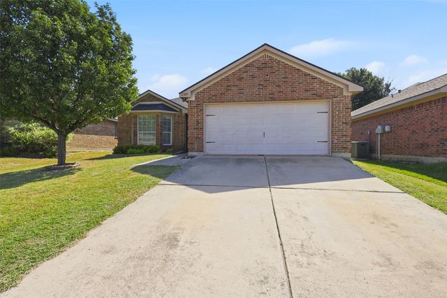 2309 Halladay Trail, Fort Worth, TX 76108