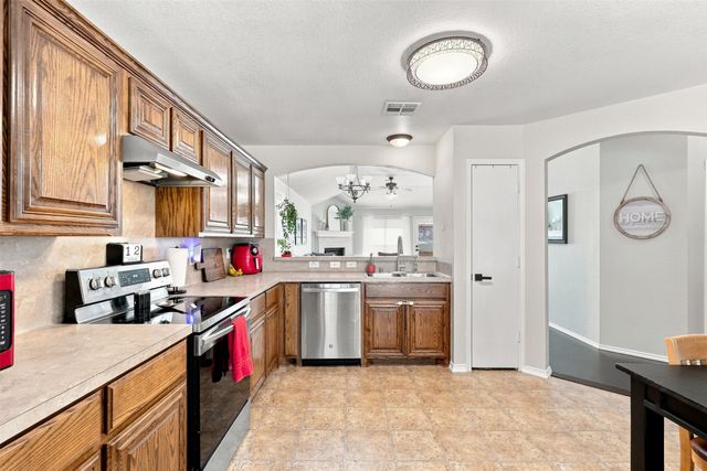 2309 Halladay Trail, Fort Worth, TX 76108