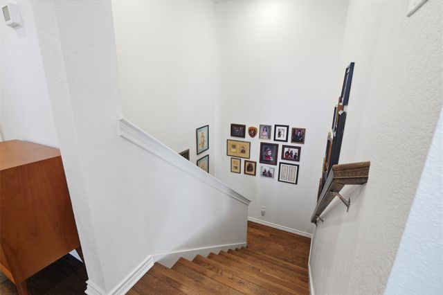 109 Crossroads Circle, Westworth Village, TX 76114