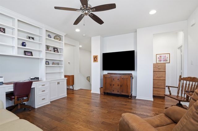 109 Crossroads Circle, Westworth Village, TX 76114