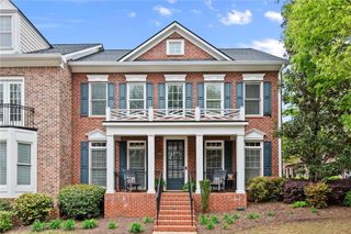 4900 Fairmont Way, Roswell, GA 30075