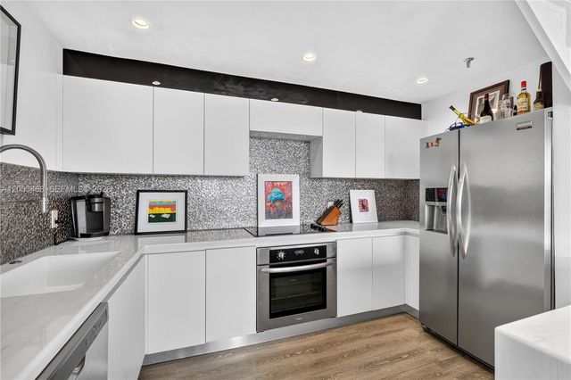 1000 Venetian Way 810, Miami Beach, FL 33139
