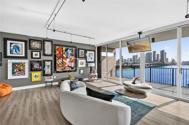 1000 Venetian Way 810, Miami Beach, FL 33139