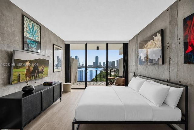 1000 Venetian Way 810, Miami Beach, FL 33139