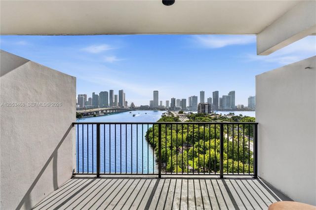 1000 Venetian Way 810, Miami Beach, FL 33139