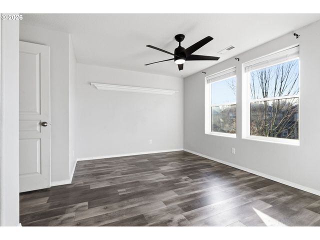 36713 INDIAN SUMMER St, Sandy, OR 97055