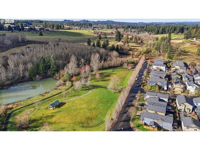 36713 INDIAN SUMMER St, Sandy, OR 97055