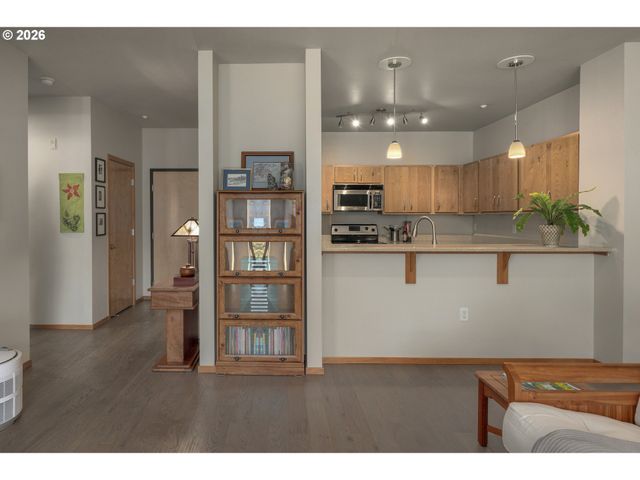 1125 Nw 9TH Ave 418, Portland, OR 97209