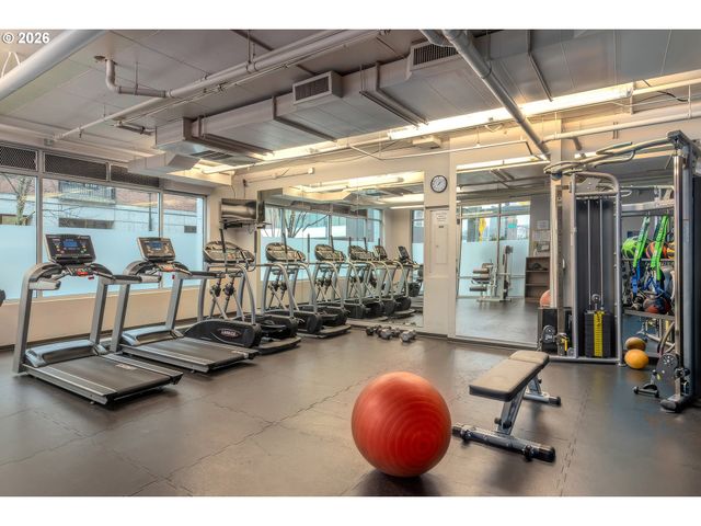 1125 Nw 9TH Ave 418, Portland, OR 97209