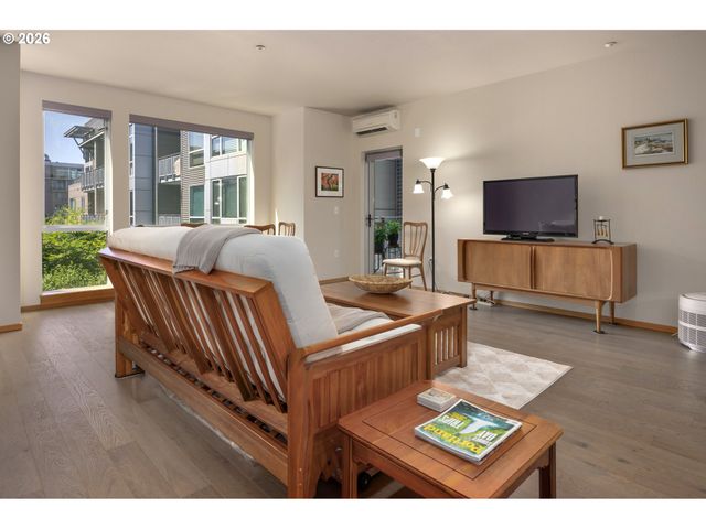 1125 Nw 9TH Ave 418, Portland, OR 97209