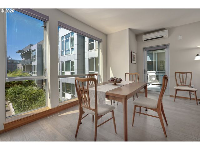 1125 Nw 9TH Ave 418, Portland, OR 97209