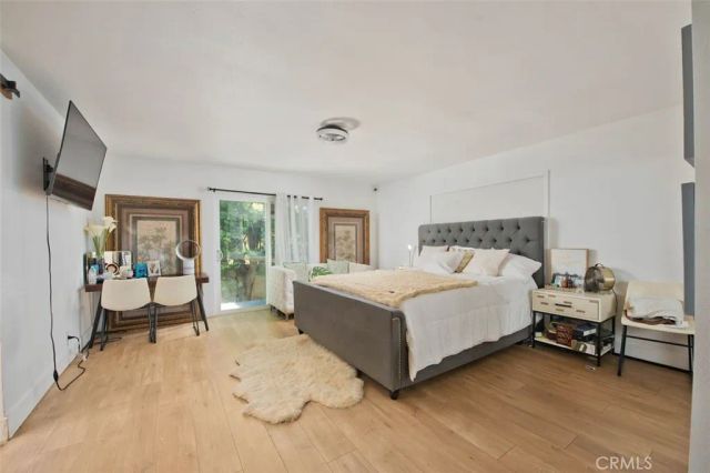 2057 Woodglen Street, Simi Valley, CA 93065