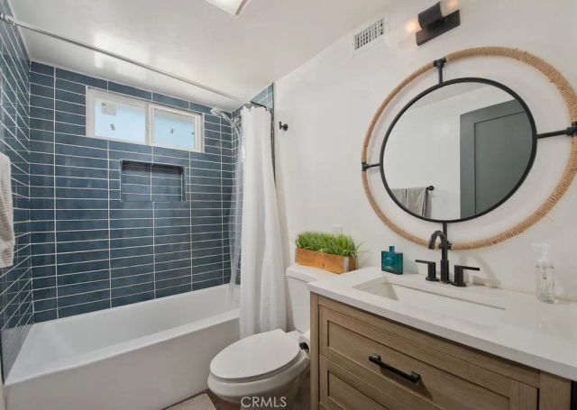 2057 Woodglen Street, Simi Valley, CA 93065