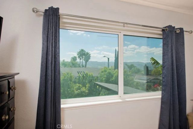 2057 Woodglen Street, Simi Valley, CA 93065