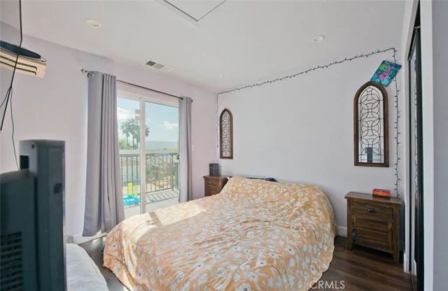 2057 Woodglen Street, Simi Valley, CA 93065