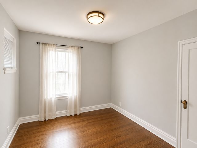 3839 Grove Avenue, Brookfield, IL 60513