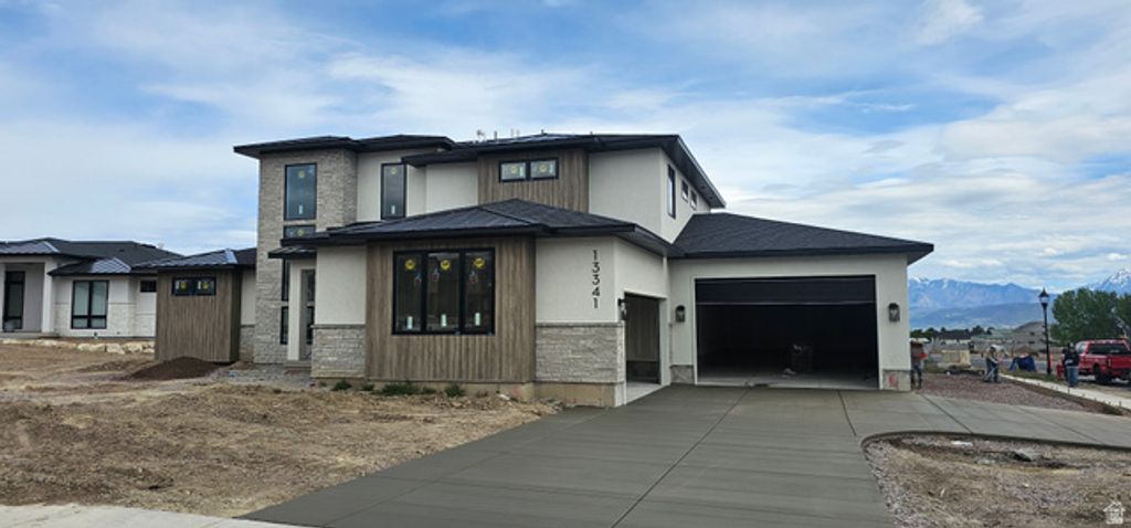 Image 10 of property listing at 13341 S HOLLYS POND, Herriman, UT 84096