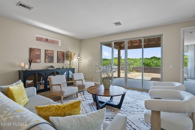 2125 Embarcadero Way, Tubac, AZ 85646