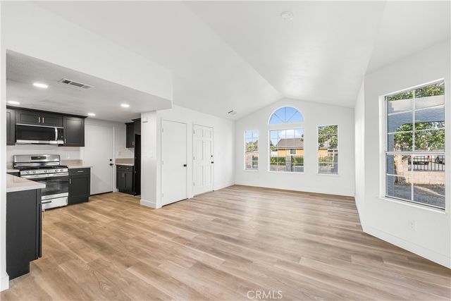40251 Fieldspring, Palmdale, CA 93591