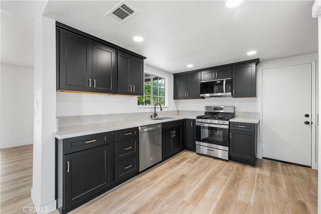 40251 Fieldspring, Palmdale, CA 93591