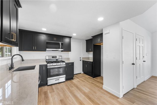 40251 Fieldspring, Palmdale, CA 93591