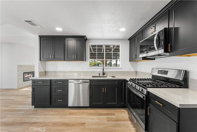 40251 Fieldspring, Palmdale, CA 93591