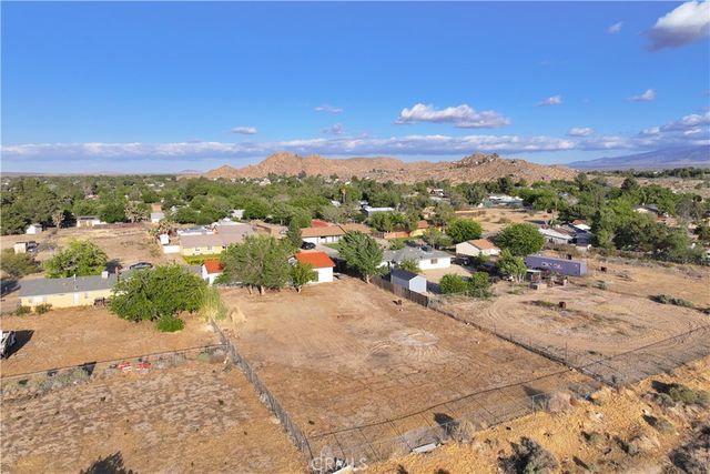 40251 Fieldspring, Palmdale, CA 93591