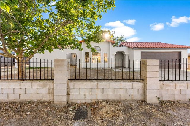 40251 Fieldspring, Palmdale, CA 93591