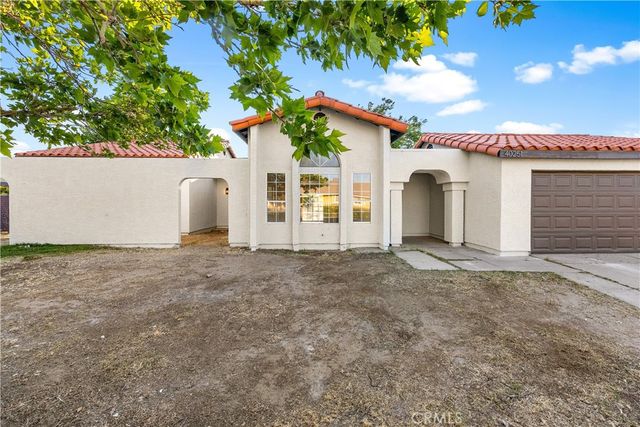40251 Fieldspring, Palmdale, CA 93591