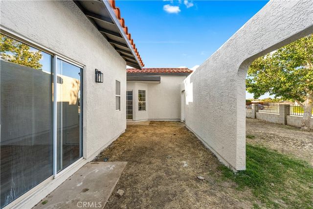 40251 Fieldspring, Palmdale, CA 93591